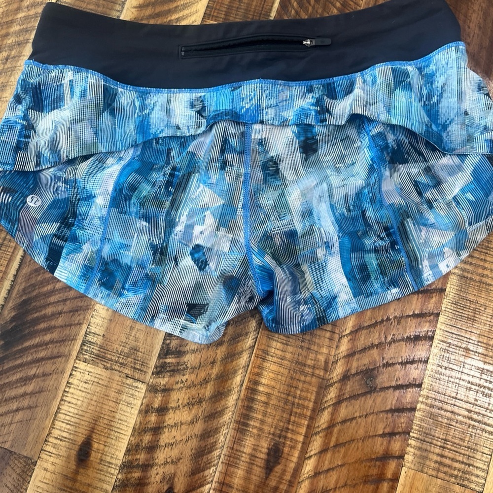 Lululemon Athletica Blue and Black Athletic Shorts - Picture 4 of 8